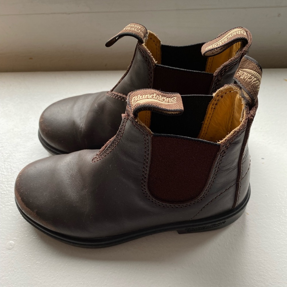 Blundstone Kids BL530 boots AU 12 Little Kid (13-13.5 US Little Kid)
